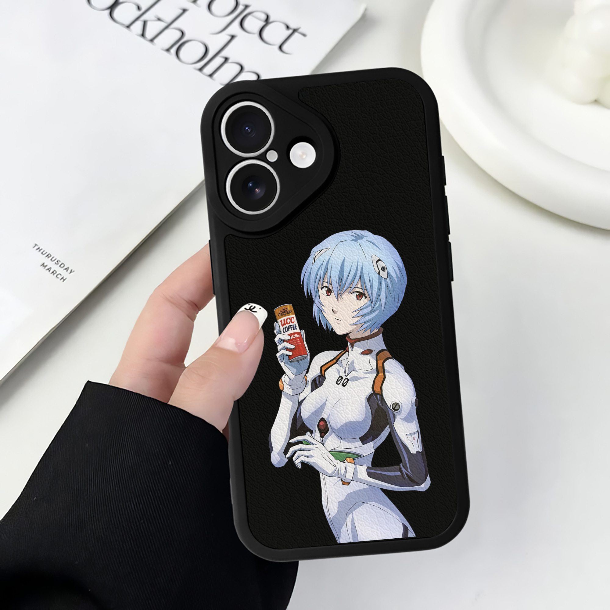 （画像用） EVA 新世紀エヴァンゲリオン 【iPhone 16シリーズ対応】シリコンスマホケース（レザー調） 材質：シリコン